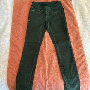 STIO Slim Green Cord Pants Sz 2